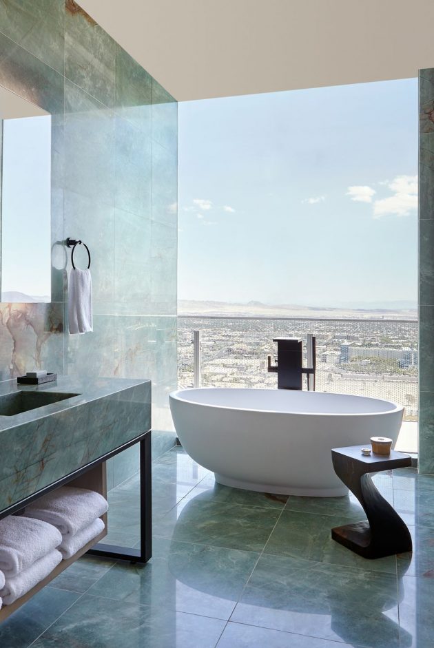 Luxurious Bathrooms with Curved Tubs