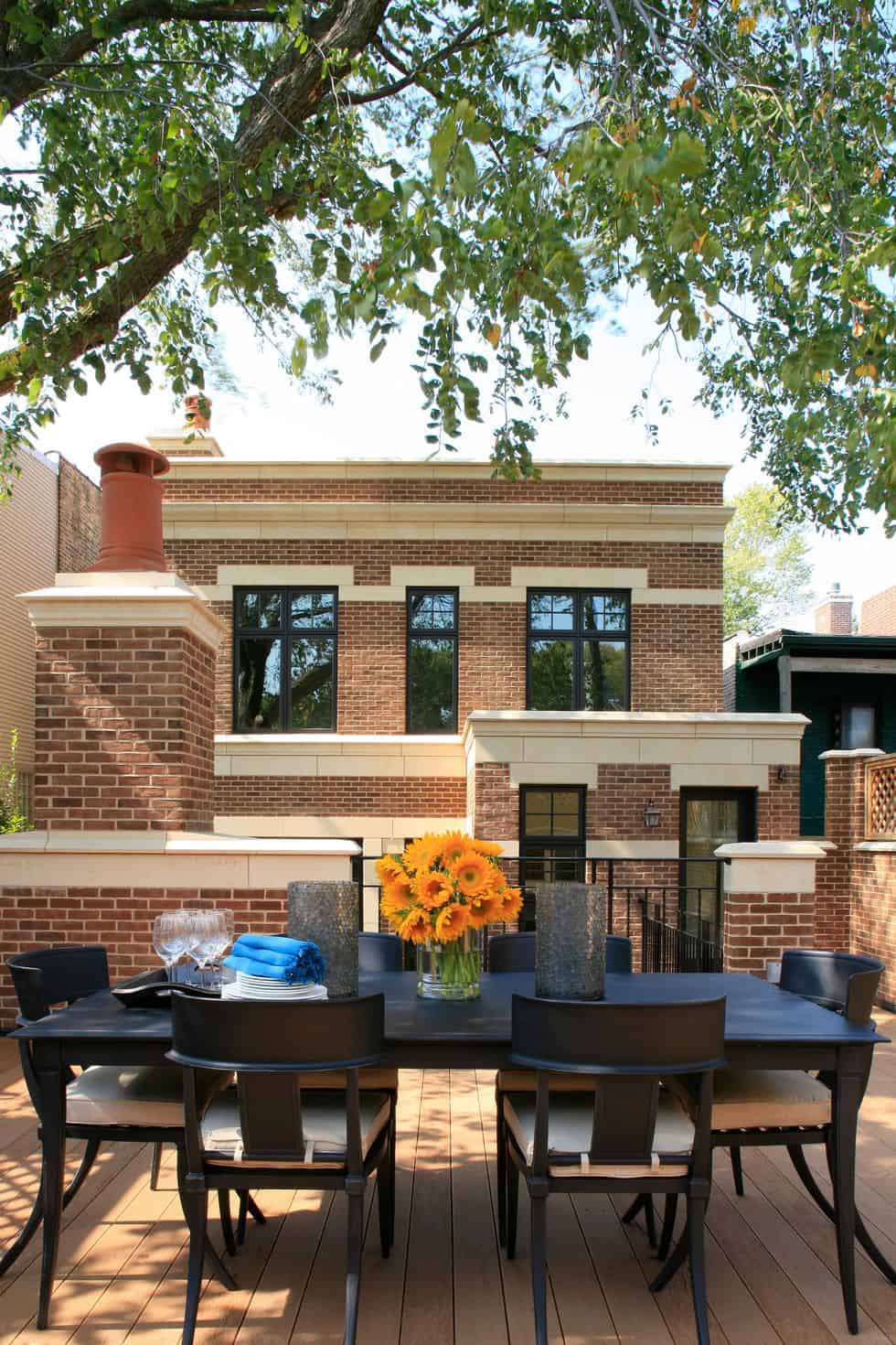 1. Downtown View 1. Downtown View