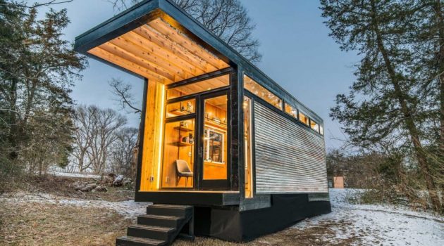 How to Stay Comfortable in a Tiny Home