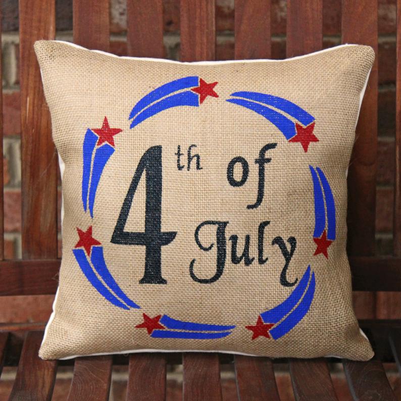 15 Amazing Handmade 4th of July Pillow Designs For Your Decor