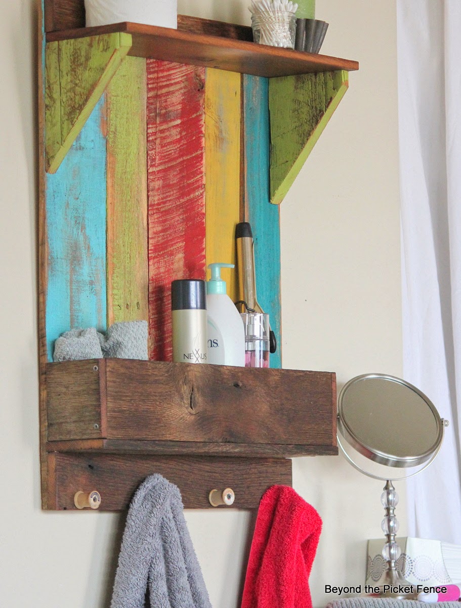 15 Eco Friendly Diy Reclaimed Wood Craft Ideas For Your Home