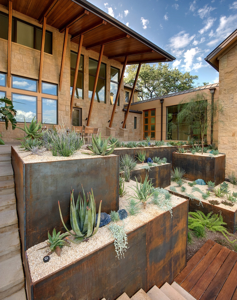 15 Majestic Southwestern Landscape Designs That Will Take Your Breath Away