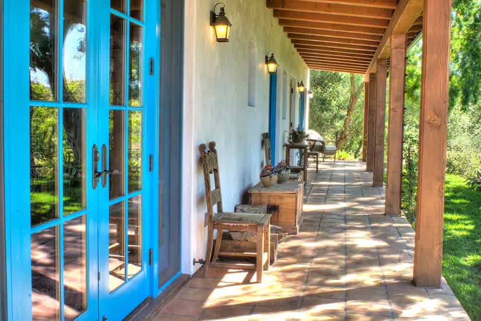 15 Stellar Southwestern Porch Designs You Will Thoroughly Enjoy