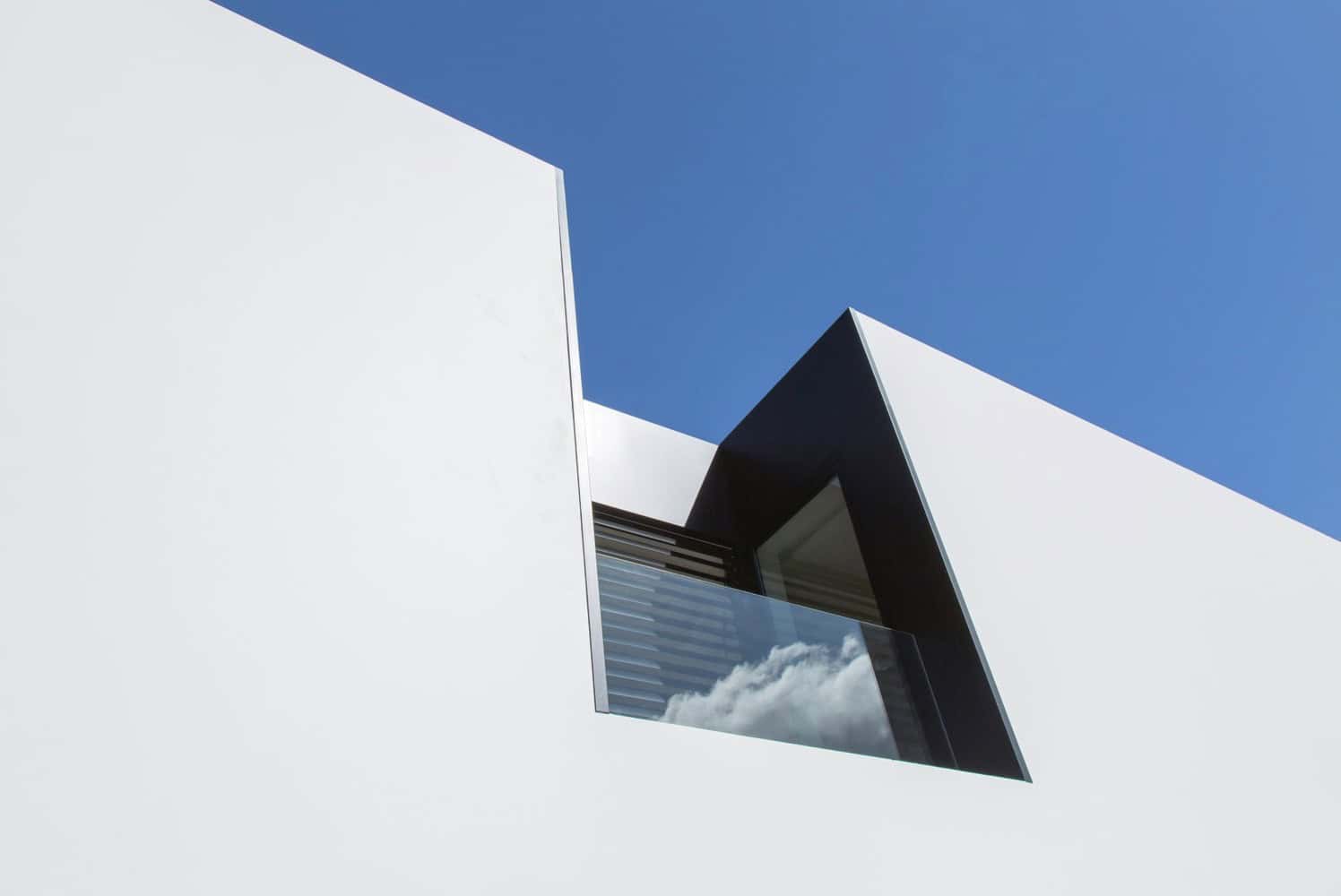 2M House by Salworks in Ponta Delgada, Portugal 2M House by Salworks in Ponta Delgada, Portugal