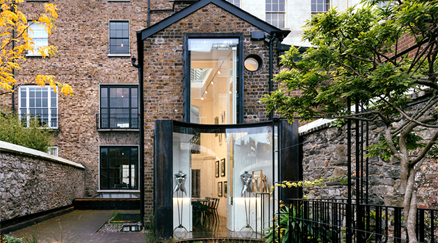 D2 Townhouse by Jake Moulson Architects in Dublin, Ireland