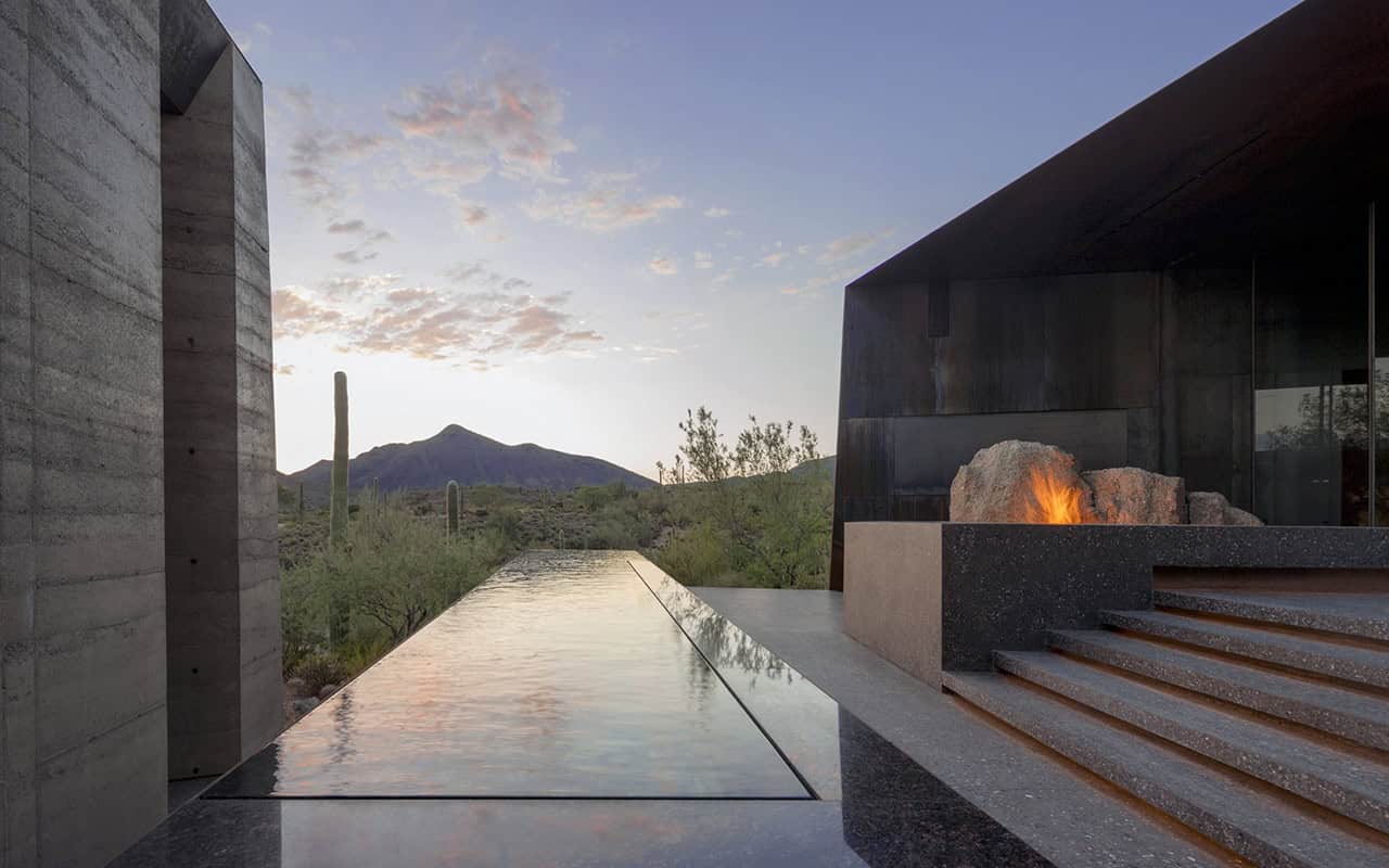 Desert Courtyard House by Wendell Burnette Architects in Scottsdale, Arizona Desert Courtyard House by Wendell Burnette Architects in Scottsdale, Arizona