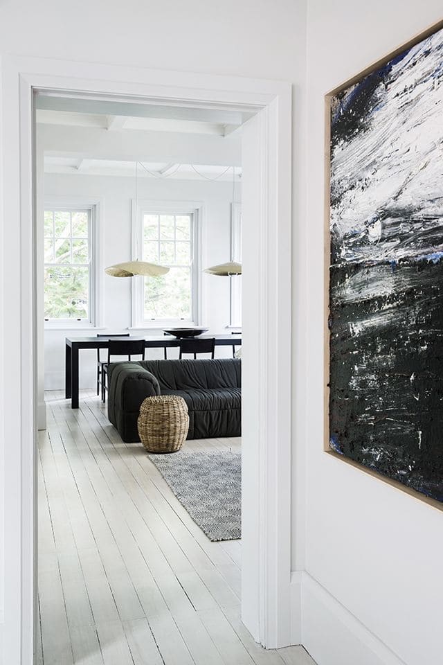 A Monochrome Arts and Crafts apartment You'll Absolutely Love A Monochrome Arts and Crafts apartment You'll Absolutely Love