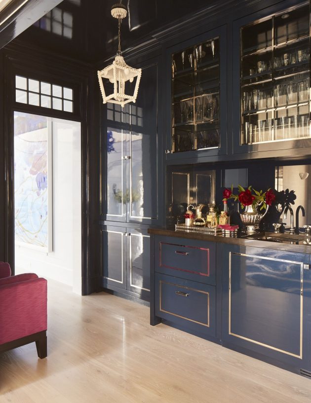 10 Functional and Charming Butler's Pantries You Need Right Now