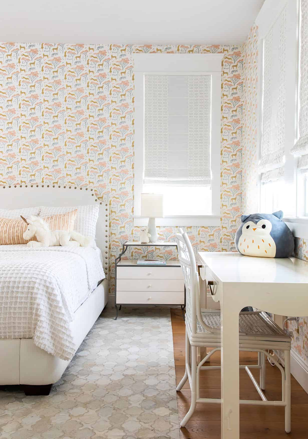 Beautiful and Creative Desk Ideas Any Kid Will Love