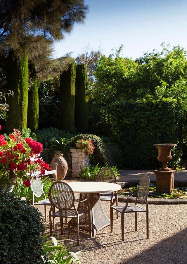 Mornington Peninsula Property with a MediterraneanStyle Garden