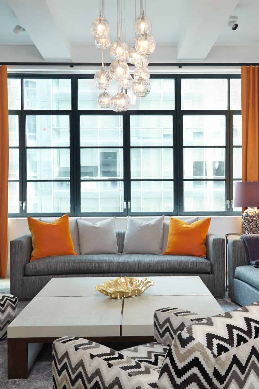 9. Vibrant Accents 9. Vibrant Accents