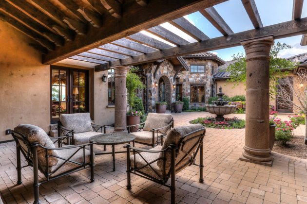 17 Posh Mediterranean Porch Designs That Abound With Elegance