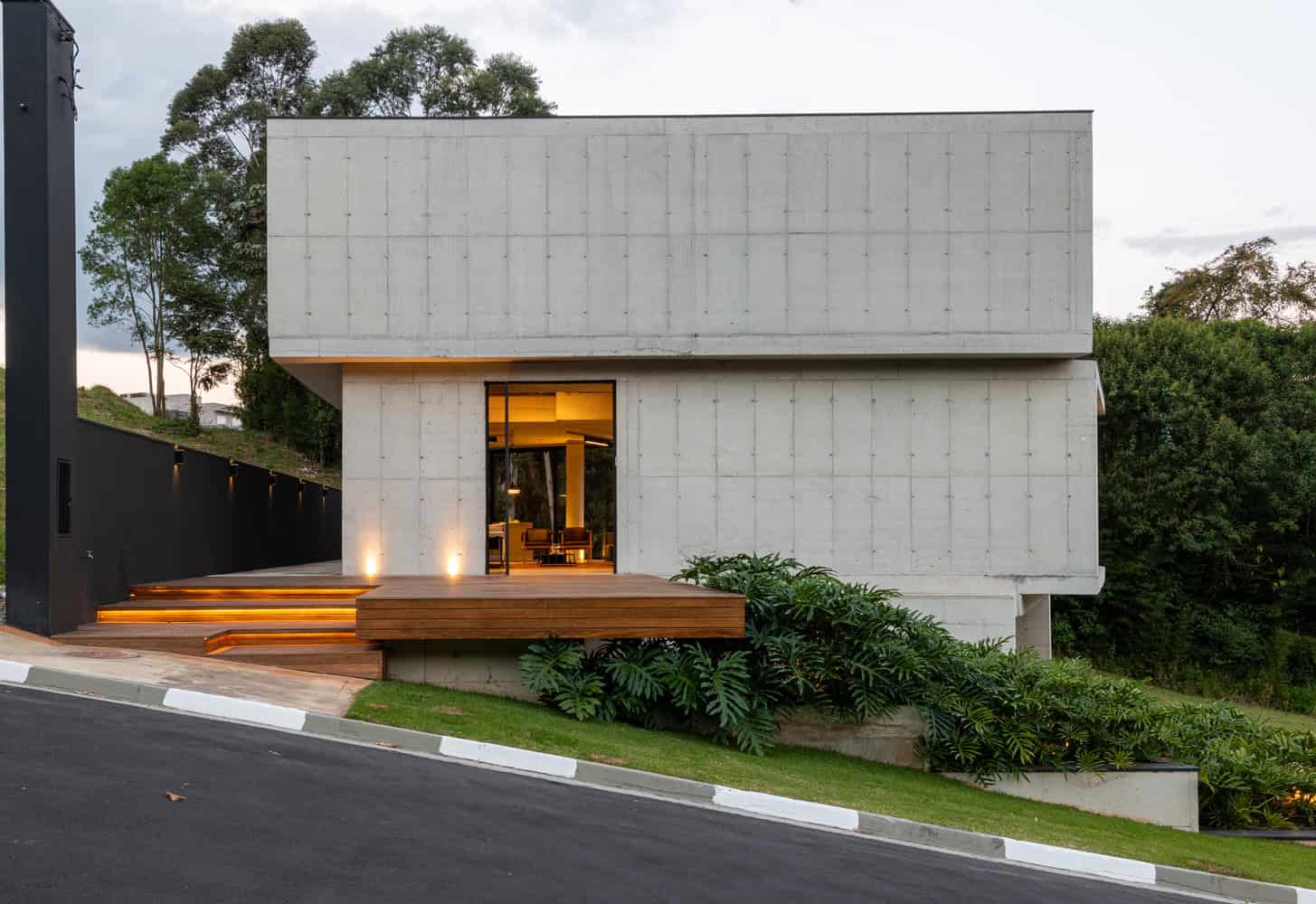Atelie House by Arqexact in Aruja, Brazil Atelie House by Arqexact in Aruja, Brazil