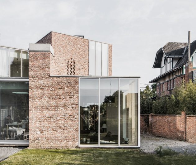 House L-C by Graux & Baeyens Architects in Anzegem, Belgium