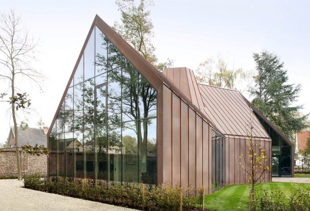 House VDV by Graux & Baeyens Architects in Destelbergen, Belgium