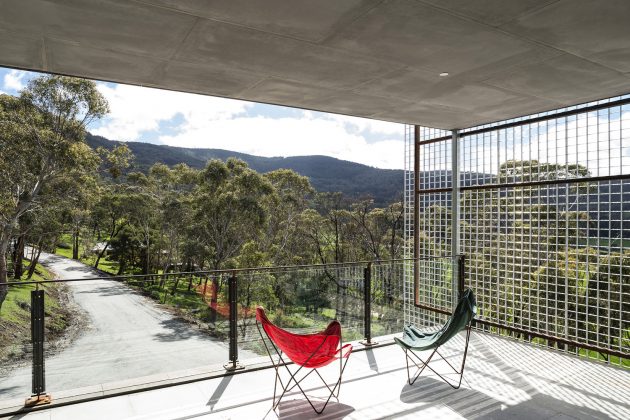 Mount Macedon House by Field Office Architecture in Melbourne, Australia