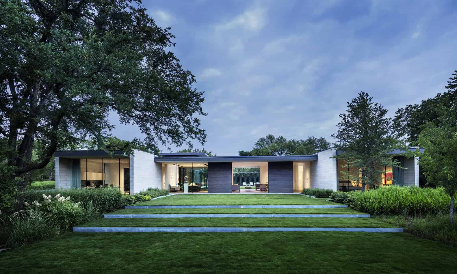 Preston Hollow Residence by Bodron+Fruit in Dallas, Texas Preston Hollow Residence by Bodron+Fruit in Dallas, Texas