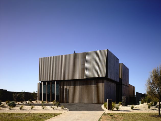 Torquay House by Wolveridge Architects in Victoria, Australia