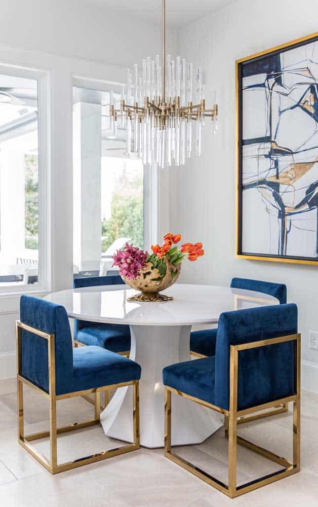 How too Choose the Perfect Chandelier for Your Home How too Choose the Perfect Chandelier for Your Home