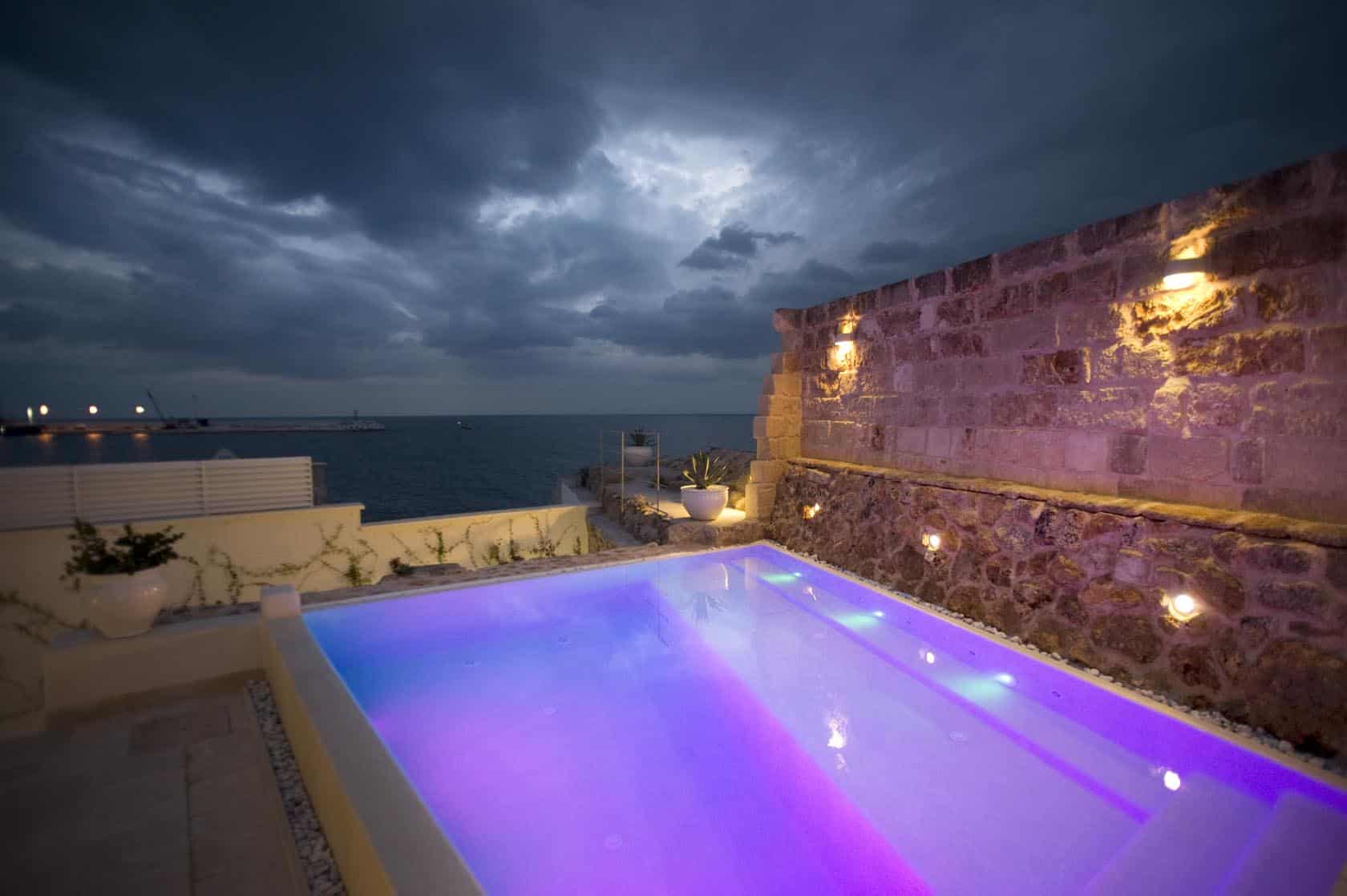 The Mediterranean Breeze Refined in a Charming Hotel in Italy The Mediterranean Breeze Refined in a Charming Hotel in Italy