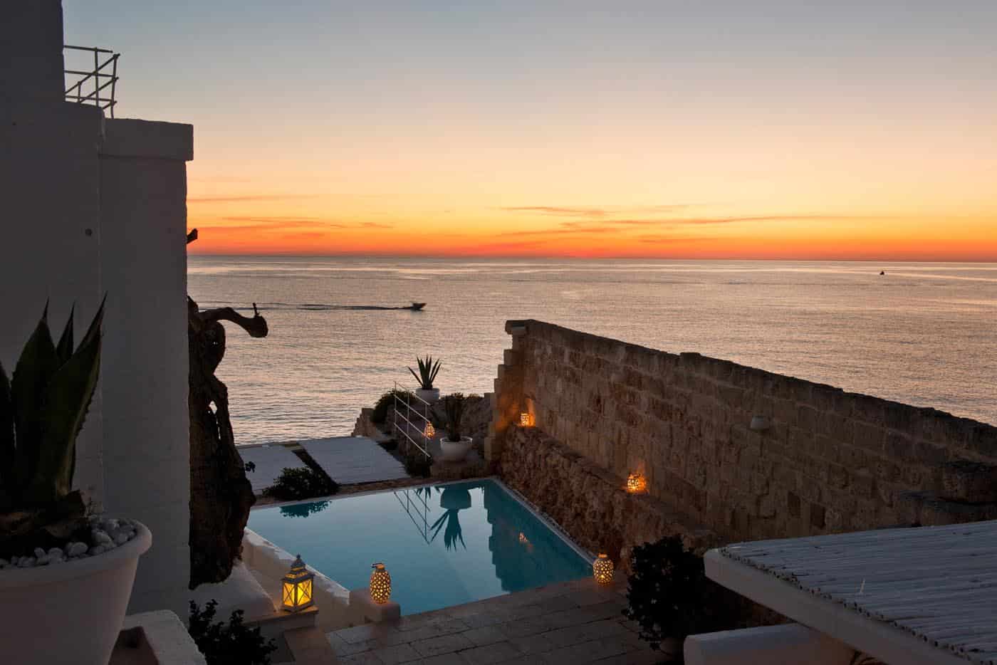 The Mediterranean Breeze Refined in a Charming Hotel in Italy The Mediterranean Breeze Refined in a Charming Hotel in Italy