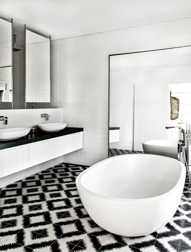 Bold Ideas That Can Help You for a Better Use of Patterned Tiles in Your Bathroom