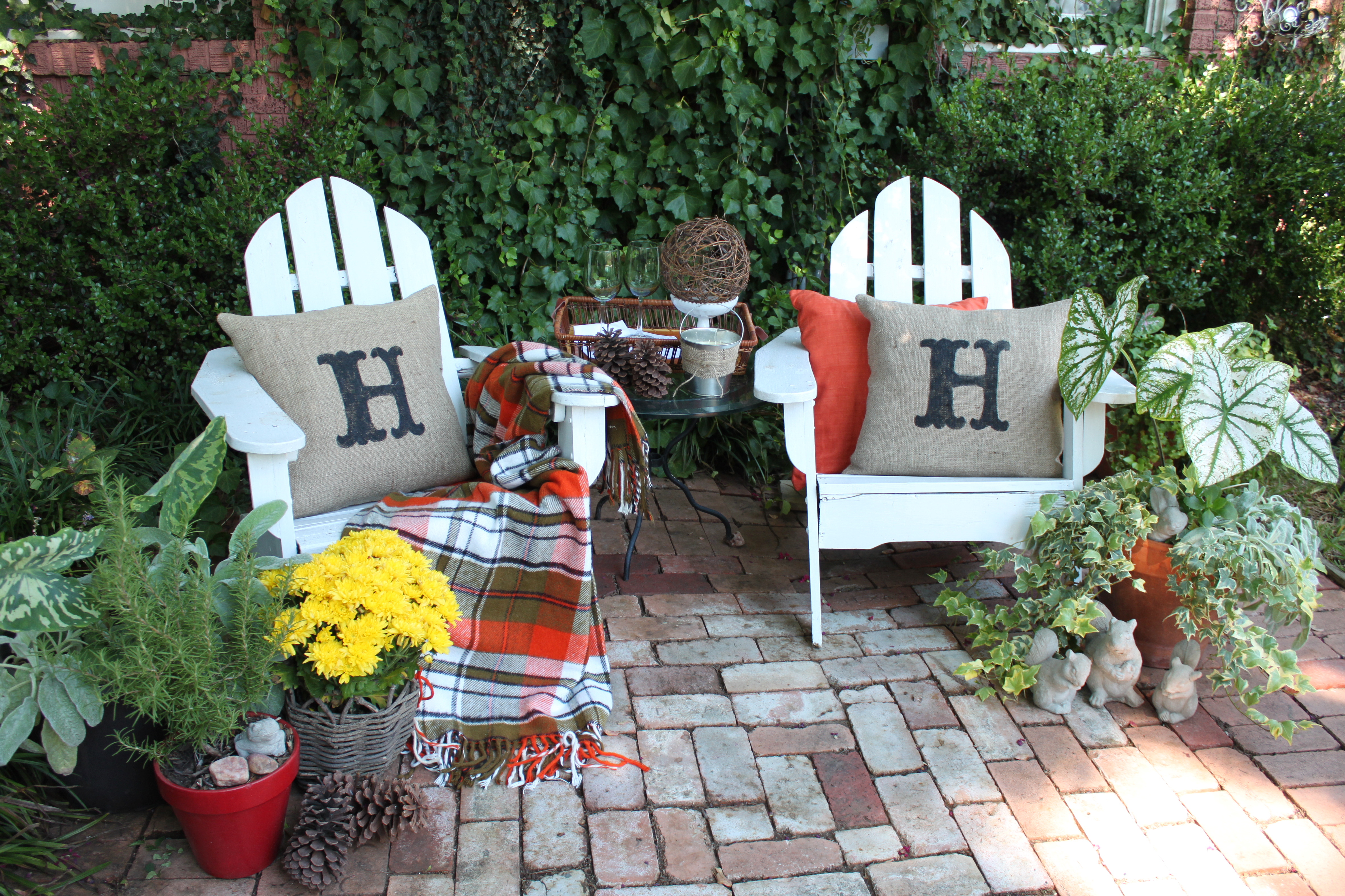 14 Sweet DIY Fall Porch Decor Ideas That Will Warm Your Soul