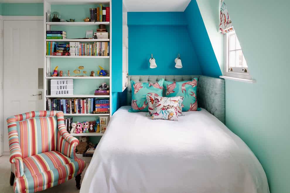 15 Joyful Tropical Kids' Room Designs For The Little Ones