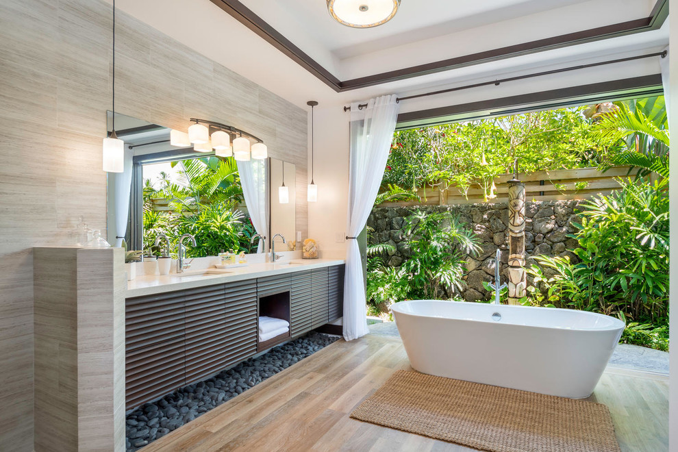 15 Spectacular Tropical Bathroom Designs That Will Take Your Breath Away