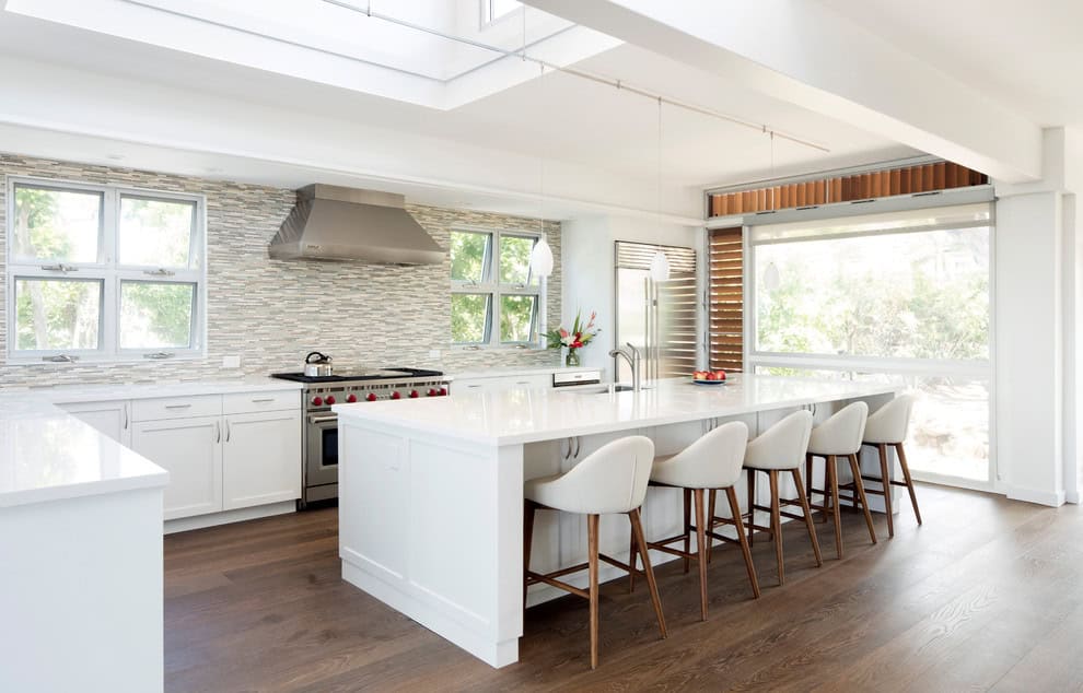 16 Cool Tropical Kitchen Designs For Your Summer Villa 16 Cool Tropical Kitchen Designs For Your Summer Villa