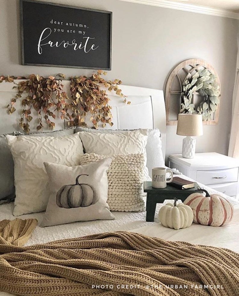 16 Cute Handmade Fall-Inspired Pillow Ideas To Add To The Home Decor