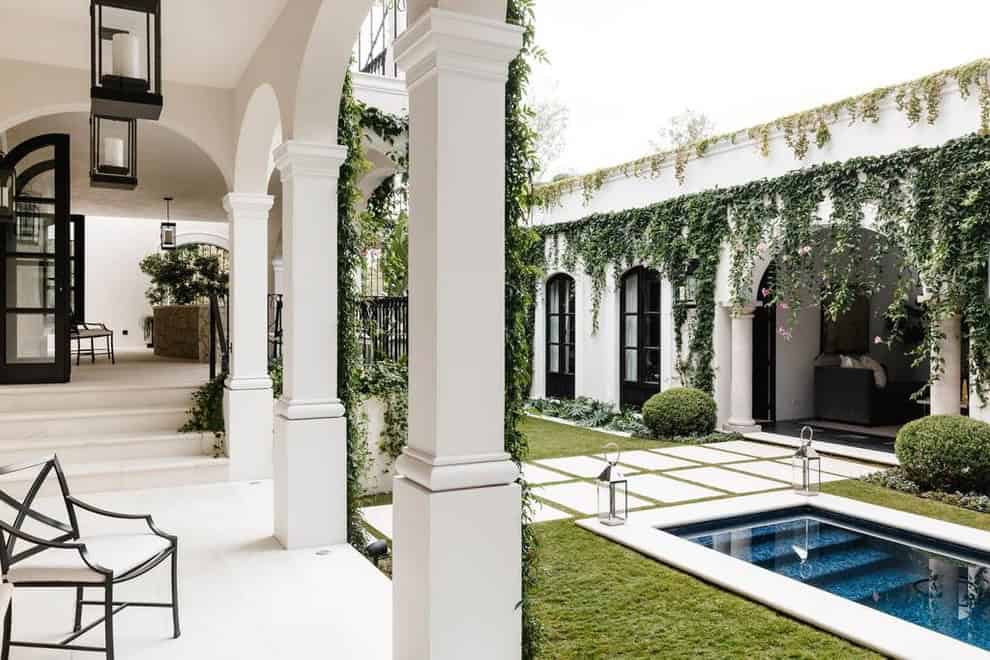 16 Spectacular Mediterranean Landscape Designs You'll Fall In Love With