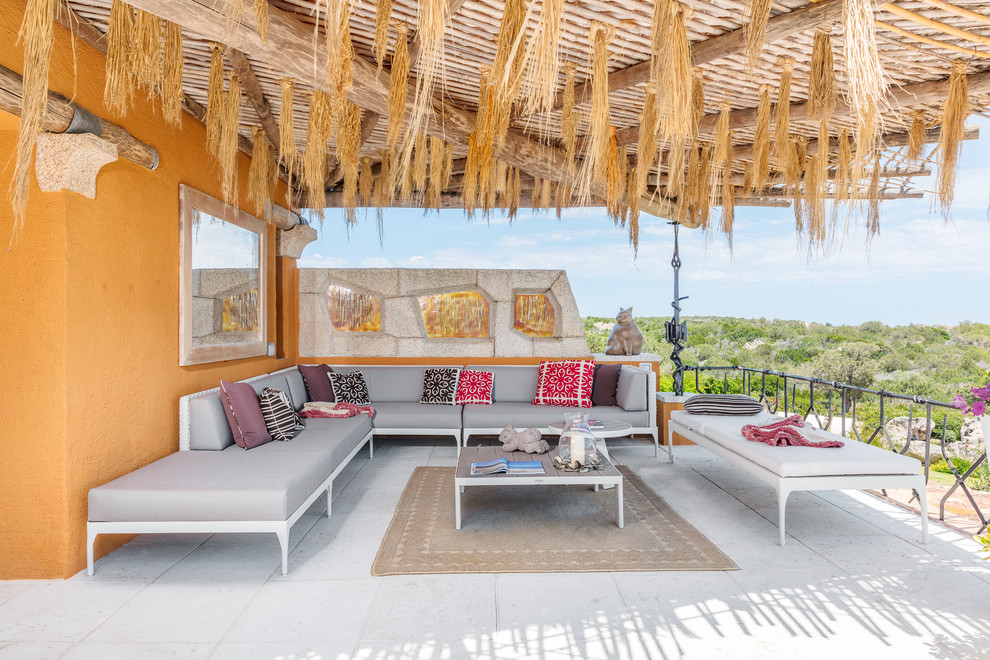 17 Splendid Mediterranean Deck Designs For Pure Enjoyment