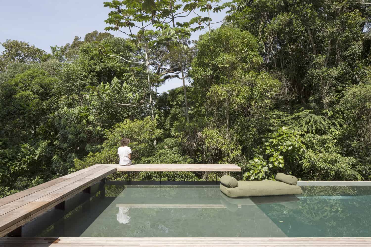 All House by Gui Mattos on Itamambuca Beach in Brazil All House by Gui Mattos on Itamambuca Beach in Brazil