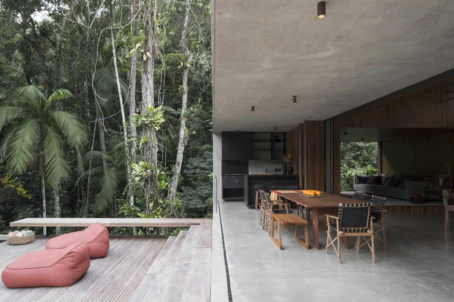 All House by Gui Mattos on Itamambuca Beach in Brazil All House by Gui Mattos on Itamambuca Beach in Brazil