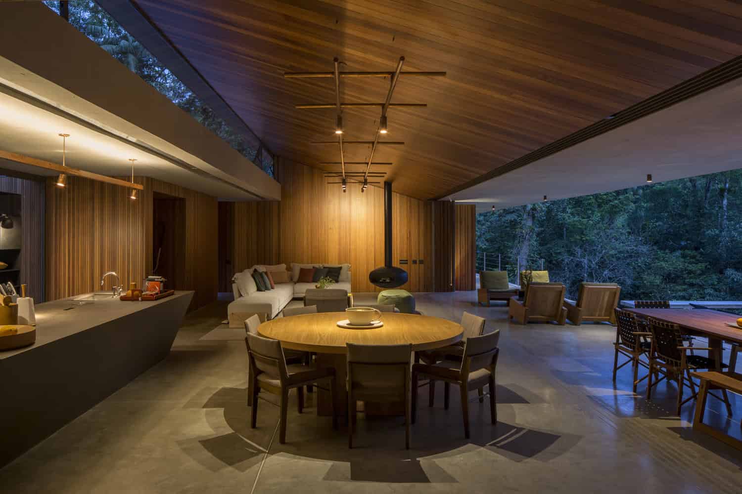 All House by Gui Mattos on Itamambuca Beach in Brazil All House by Gui Mattos on Itamambuca Beach in Brazil