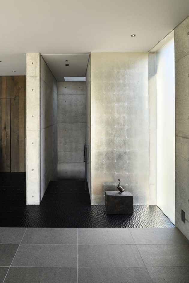 F Residence by GOSIZE in Hyogo, Japan