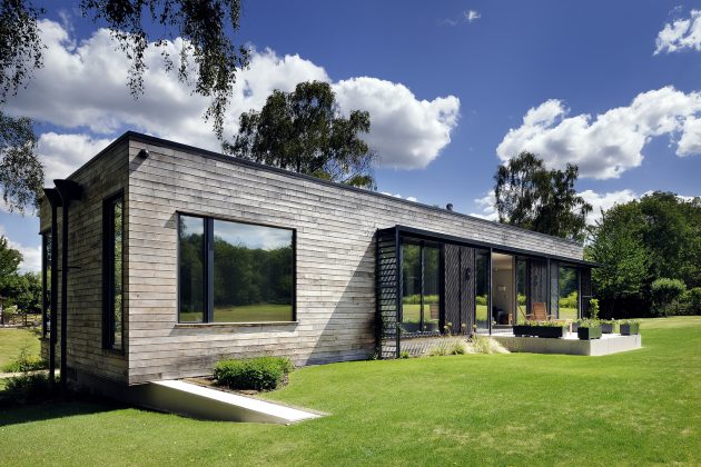 Forest Lodge by PAD Studio in Hampshire, England