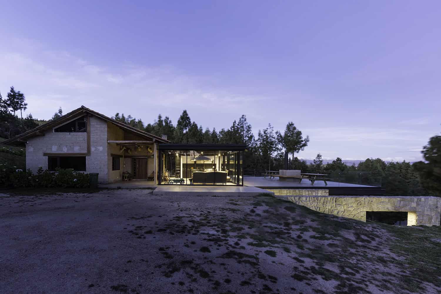 High Plain House by Andres Argudo in Ecuador High Plain House by Andres Argudo in Ecuador