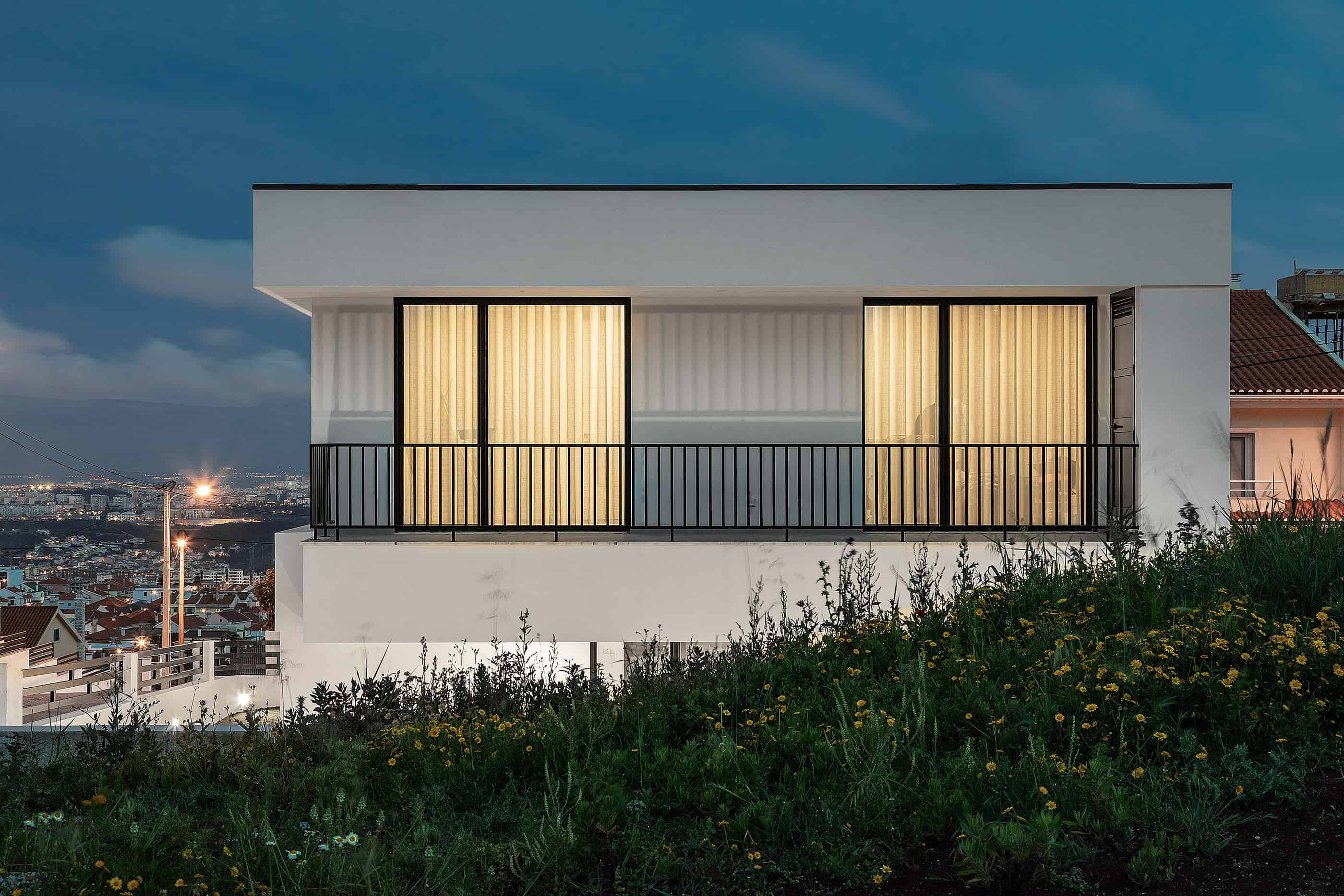 House MM by Sergio Miguel Godinho Architect in Odivelas, Portugal House MM by Sergio Miguel Godinho Architect in Odivelas, Portugal