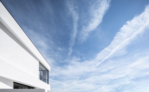 House MM by Sergio Miguel Godinho Architect in Odivelas, Portugal