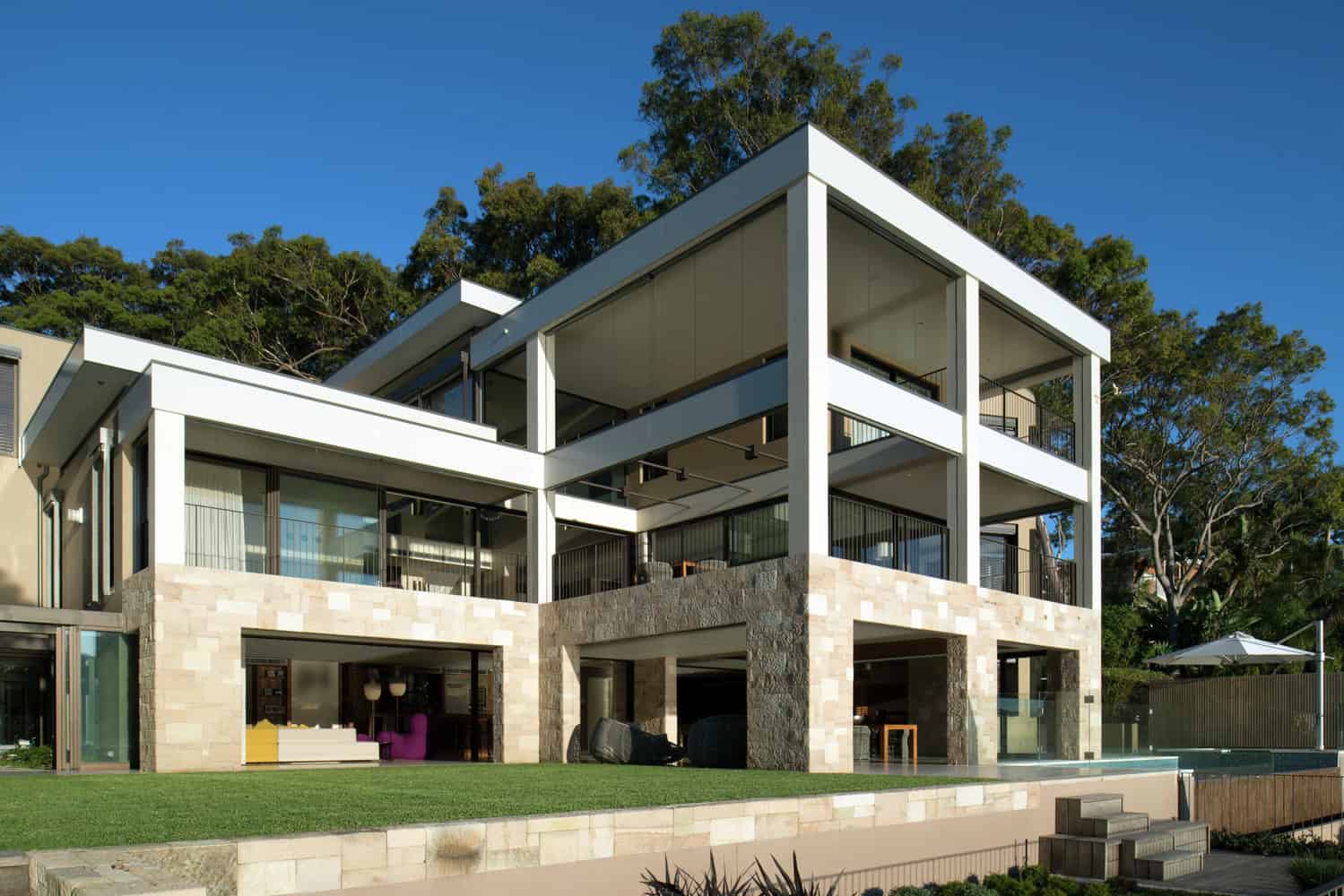 Hudson Parade House by Corben Architects in Sydney, Australia