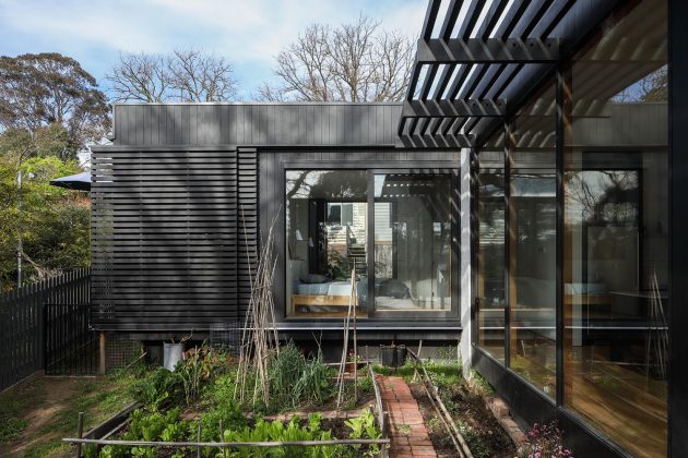 Ivanhoe House by Chiverton Architects in Melbourne, Australia