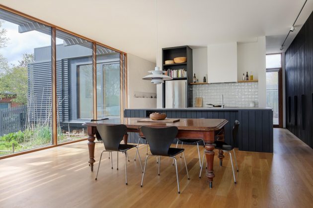 Ivanhoe House by Chiverton Architects in Melbourne, Australia