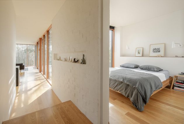 Ivanhoe House by Chiverton Architects in Melbourne, Australia