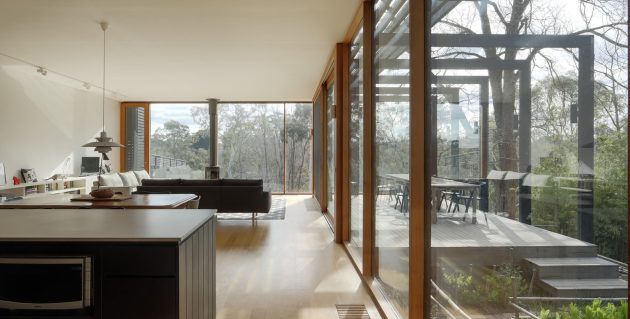 Ivanhoe House by Chiverton Architects in Melbourne, Australia