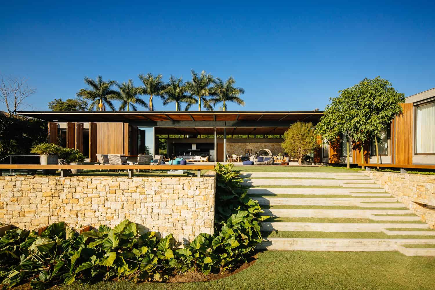 W270 House by Sao Paulo Arquitetos + Fabio Jorge Arquitetura in Brazil W270 House by Sao Paulo Arquitetos + Fabio Jorge Arquitetura in Brazil