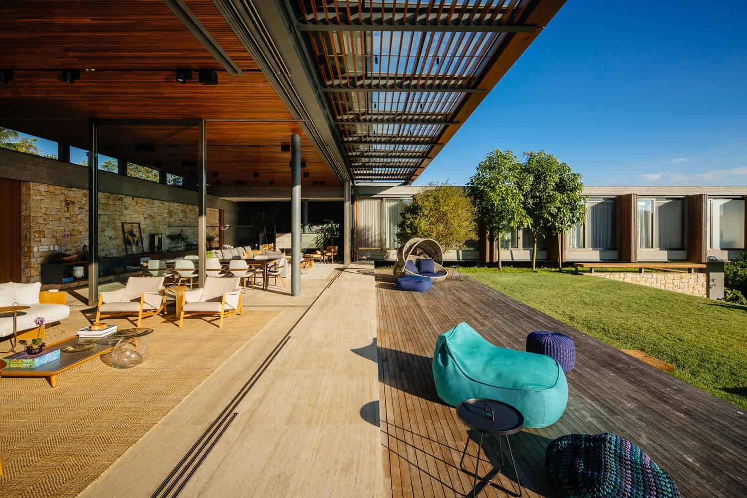 W270 House by Sao Paulo Arquitetos + Fabio Jorge Arquitetura in Brazil W270 House by Sao Paulo Arquitetos + Fabio Jorge Arquitetura in Brazil