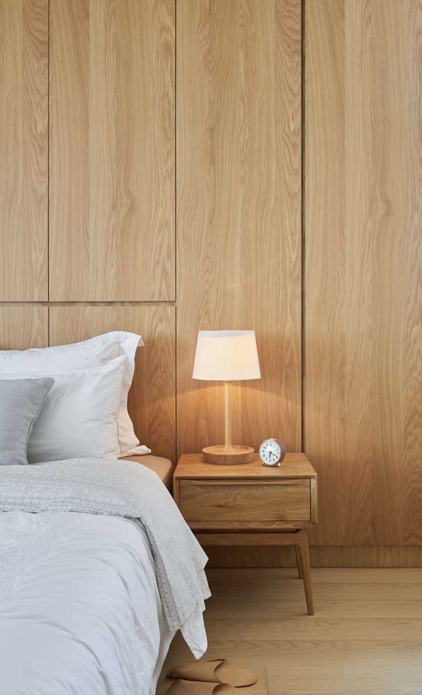 How to Choose the Perfect Lamp for Your Bedroom