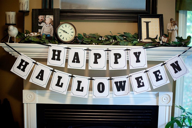 15 Awesome Handmade Halloween Banner Designs For A Spooky Party Backdrop